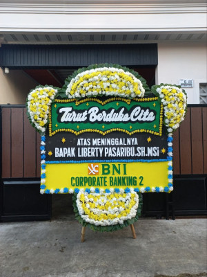 Papan Bunga Duka di Tanara